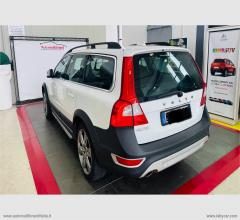 Auto - Volvo xc70 d5 awd geartronic summum