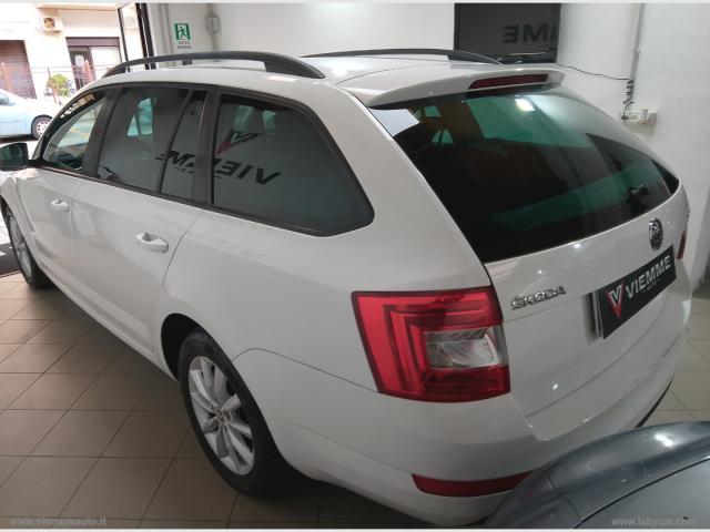 Auto - Skoda octavia 1.6 tdi cr 105 cv wagon elegance