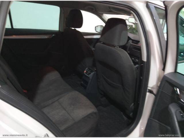 Auto - Skoda octavia 1.6 tdi cr 105 cv wagon elegance