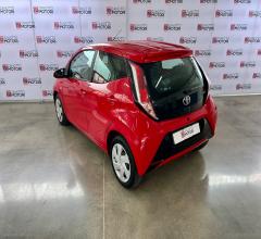 Auto - Toyota aygo 1.0 vvt-i 69 cv 5p. x-black tss