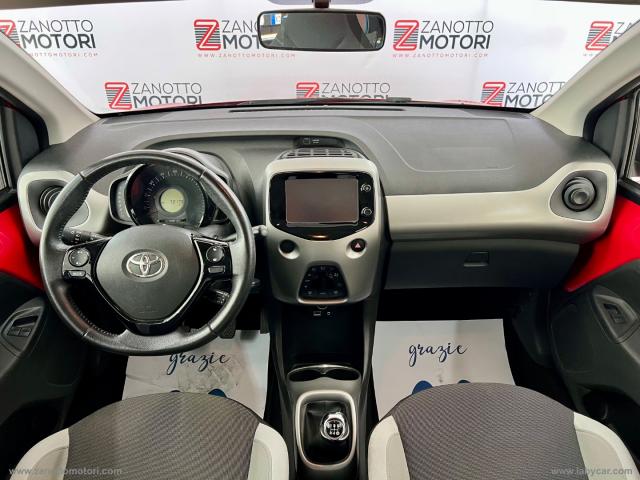 Auto - Toyota aygo 1.0 vvt-i 69 cv 5p. x-black tss