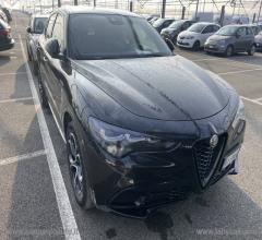 Auto - Alfa romeo stelvio 2.2 t.diesel 210cv at8 q4 veloce