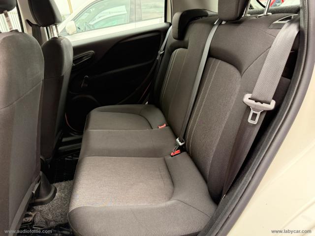 Auto - Fiat punto 1.3 mjt ii 16v 5p. lounge