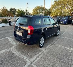 Auto - Dacia logan mcv 0.9 tce 12v 90 t-gpl s&s lau.