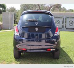 Auto - Lancia ypsilon 1.2 69 cv 5p. silver