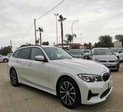 Auto - Bmw 318d touring business advantage aut.