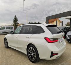 Auto - Bmw 318d touring business advantage aut.