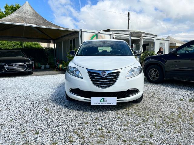 Auto - Lancia ypsilon 1.2 69 cv 5p. gpl ecochic 30th a