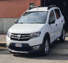 Auto - Dacia sandero stepway 1.5 dci 8v 90 cv s&s