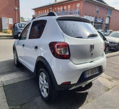Auto - Dacia sandero stepway 1.5 dci 8v 90 cv s&s