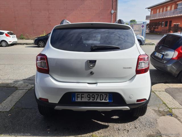 Auto - Dacia sandero stepway 1.5 dci 8v 90 cv s&s