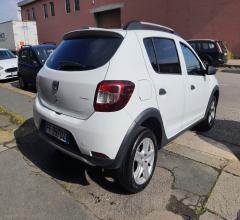 Auto - Dacia sandero stepway 1.5 dci 8v 90 cv s&s