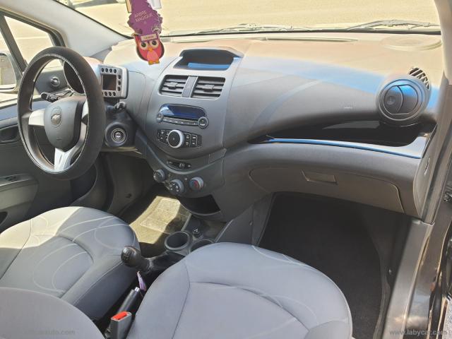 Auto - Chevrolet spark 1.0 ls