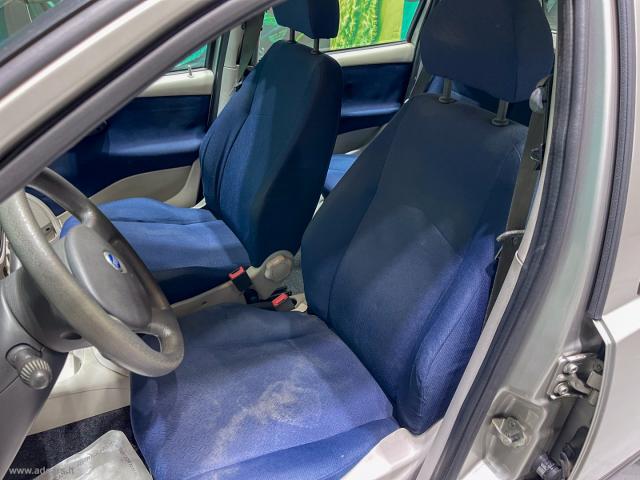 Auto - Fiat punto 1.4 5p. dynamic