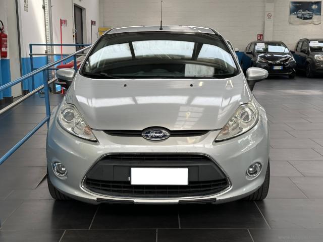 Auto - Ford fiesta 1.2 16v 5p. titanium