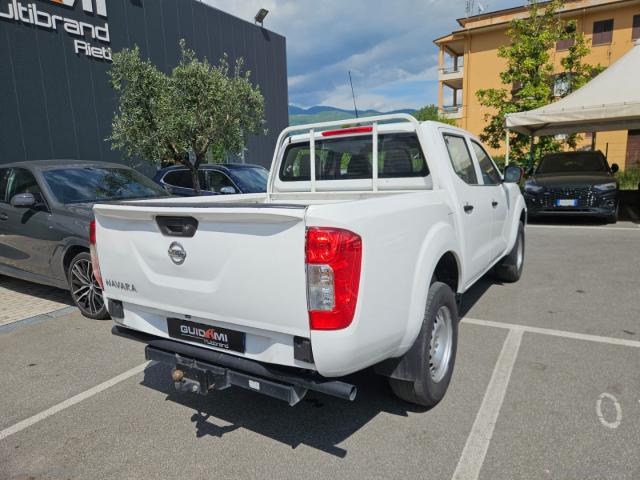 Auto - Nissan navara 2.3 dci 4wd double cab
