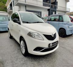 Auto - Lancia ypsilon 1.2 69 cv 5p. gpl ecochic gold