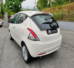 Auto - Lancia ypsilon 1.2 69 cv 5p. gpl ecochic gold