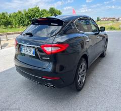 Auto - Maserati levante v6 diesel awd gransport