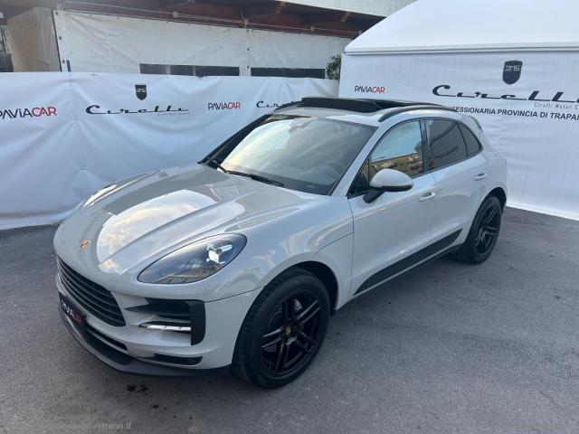 Auto - Porsche macan 2.0