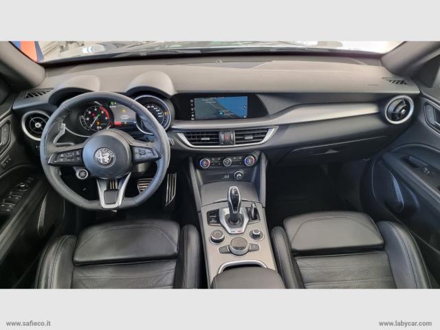 Auto - Alfa romeo stelvio 2.2 t.diesel 210cv at8 q4 veloce