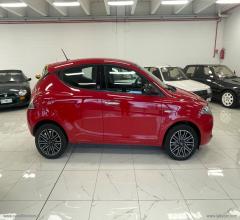Auto - Lancia ypsilon 1.2 69 cv 5p. gpl ecochic silver