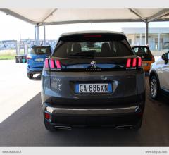 Auto - Peugeot 3008 bluehdi 130 s&s eat8 gt line