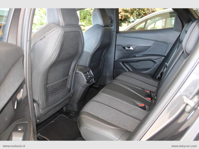 Auto - Peugeot 3008 bluehdi 130 s&s eat8 gt line