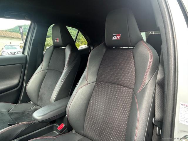Auto - Toyota yaris cross 1.5 hybrid 5p.e-cvt gr sport