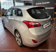 Auto - Hyundai i30 wagon 1.6 crdi 128 cv style