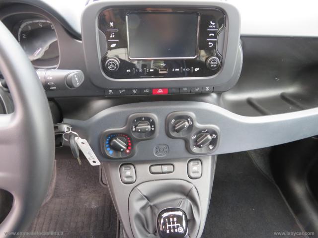 Auto - Fiat panda 1.0 firefly s&s hybrid city life