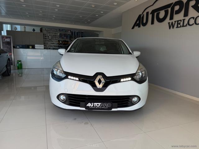Auto - Renault clio 1.2 75 cv 5p. life