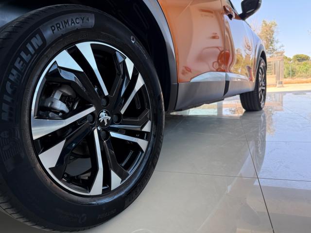 Auto - Peugeot 2008 puretech 130 s&s allure