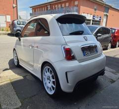 Auto - Abarth 500 1.4 turbo t-jet 160 cv essesse