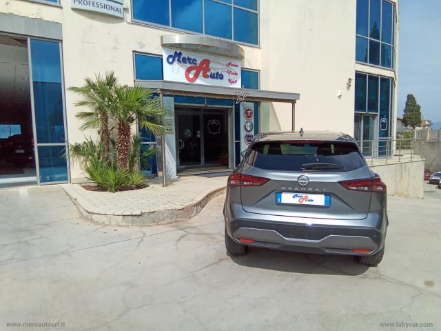 Auto - Nissan qashqai mhev 140 cv n-connecta