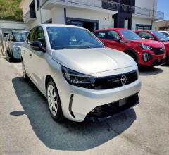 Auto - Opel corsa 1.2 edition