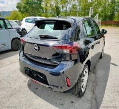 Auto - Opel corsa 1.2 edition