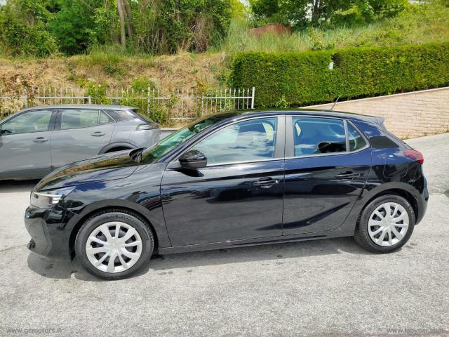 Auto - Opel corsa 1.2 edition