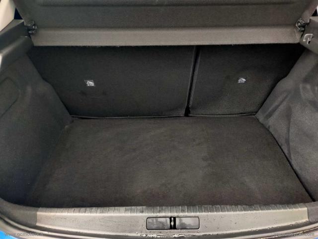 Auto - Opel corsa 1.2 100 cv elegance