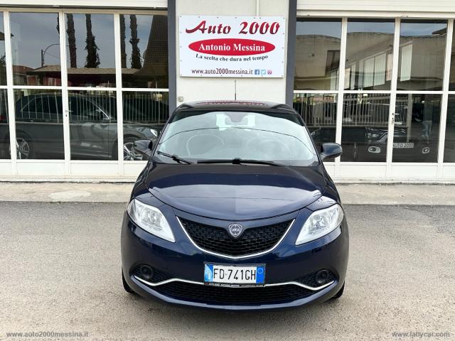 Auto - Lancia ypsilon 1.3 mjt 95 cv 5p. s&s gold