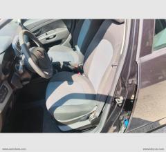 Auto - Fiat punto 1.4 8v 5p. natural power easy