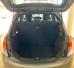 Auto - Lancia ypsilon 1.0 firefly 5p.s&s hyb. eco a.f.