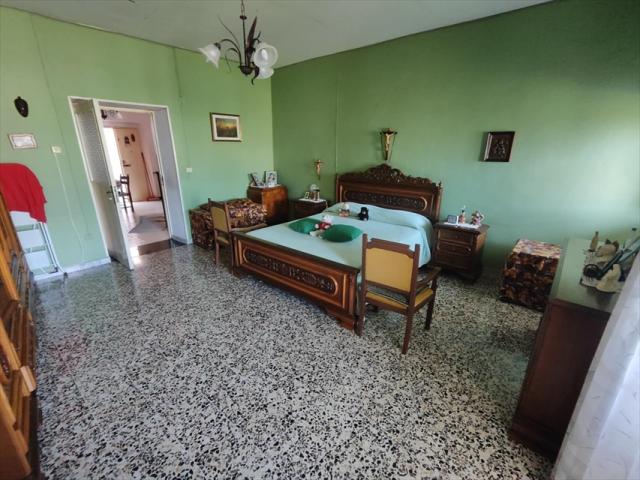 Appartamenti in Vendita - Casa indipendente in vendita a rogliano centro storico