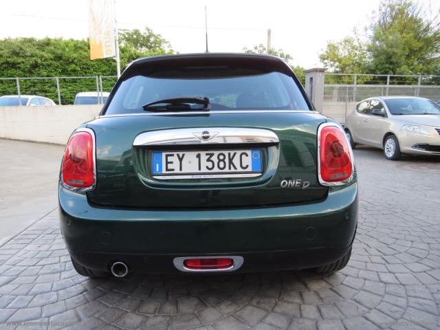 Auto - Mini mini one d business 5 porte