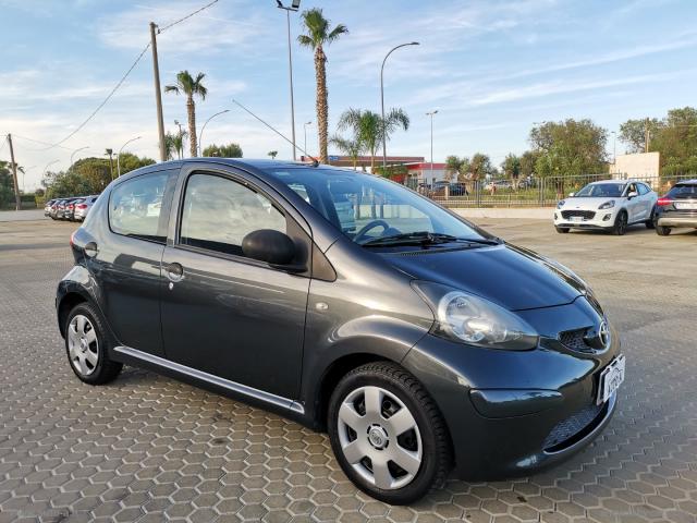 Auto - Toyota aygo 1.0 vvt-i 5p. now