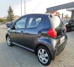 Auto - Toyota aygo 1.0 vvt-i 5p. now