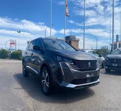 Auto - Peugeot 5008 bluehdi 130 s&s eat8 allure pack