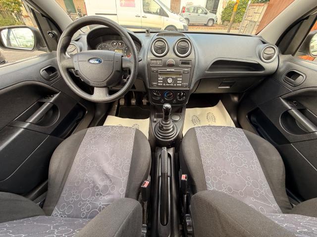 Auto - Ford fiesta 1.2 16v 5p. ghia