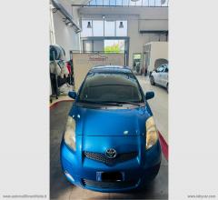 Auto - Toyota yaris 1.4 d-4d 5p. sol
