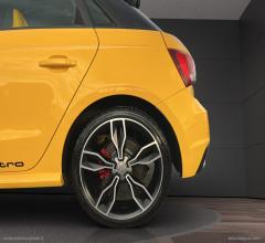 Auto - Audi s1 spb 2.0 tfsi quattro